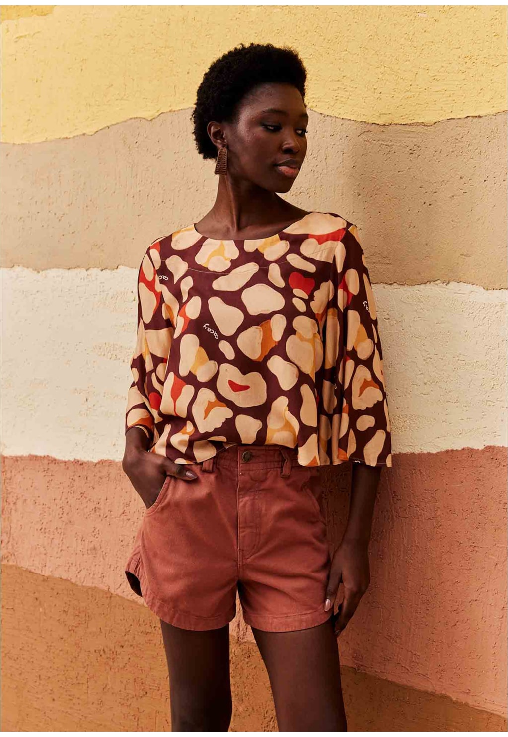 Blusa Quadradinha Manga Kimono Estampada Onça Sami