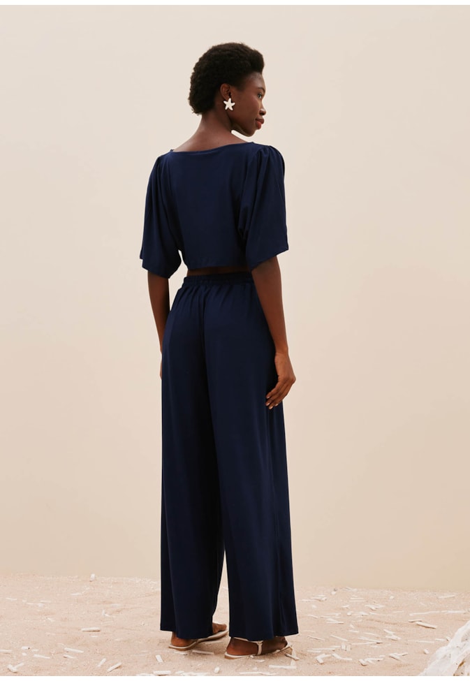 Blusa Quadradinha Manga Morcego