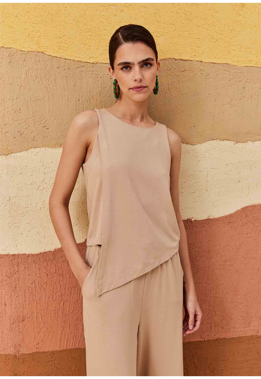 Blusa Regata Assimétrica