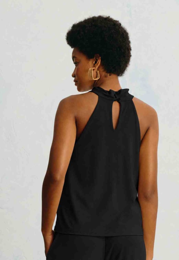 Blusa Regata Gola Degagê Vista Traseira