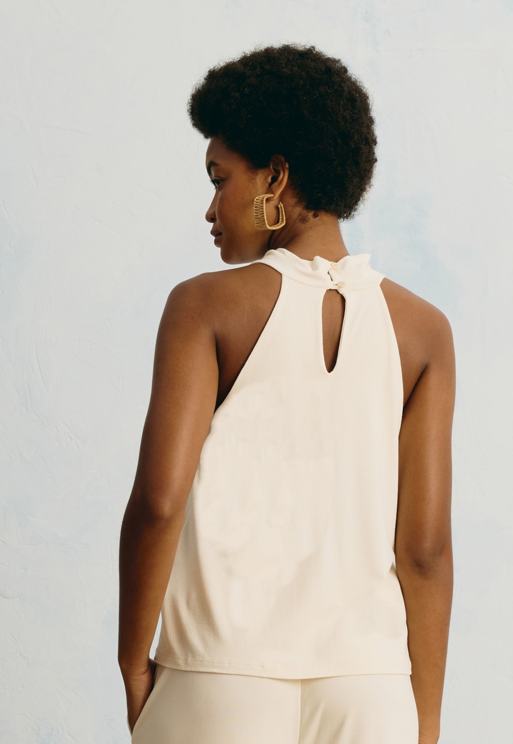 Blusa Regata Gola Degagê