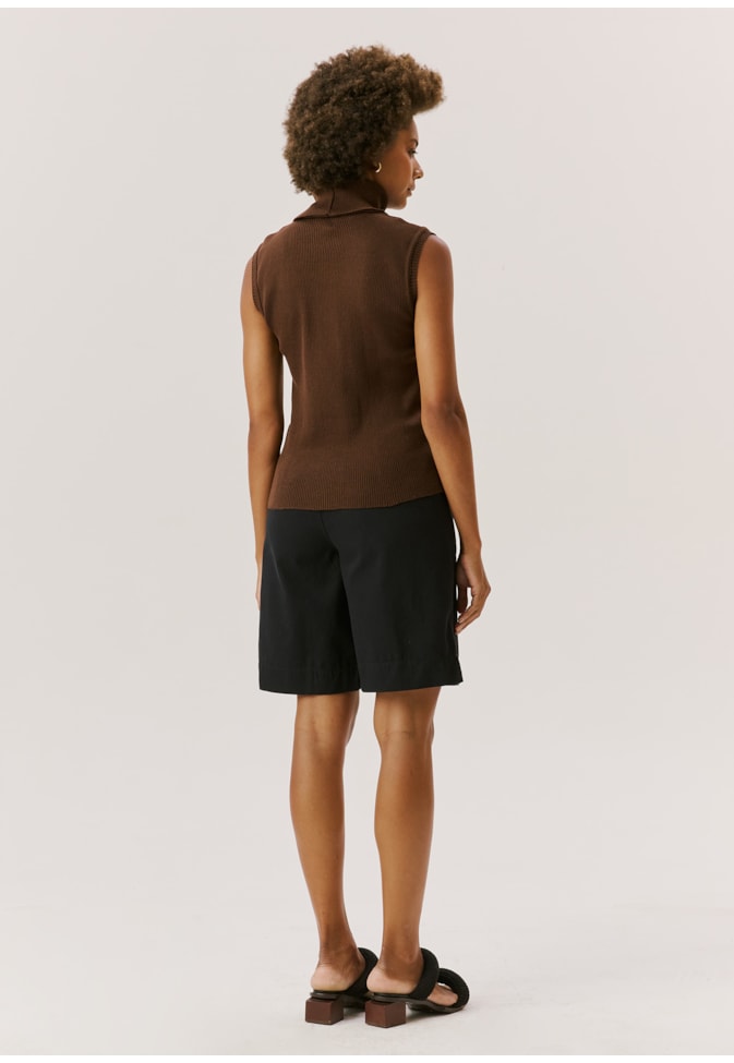 Blusa Regata Tricot Gola Alta 