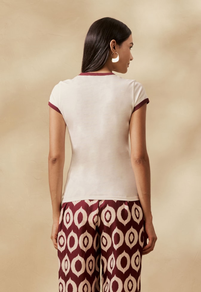 Blusa Retrô Latina