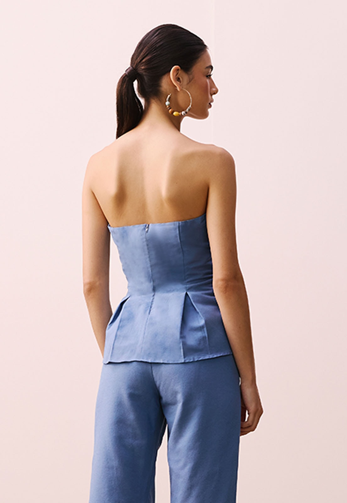 Blusa Tomara Que Caia Pregas Vista Traseira