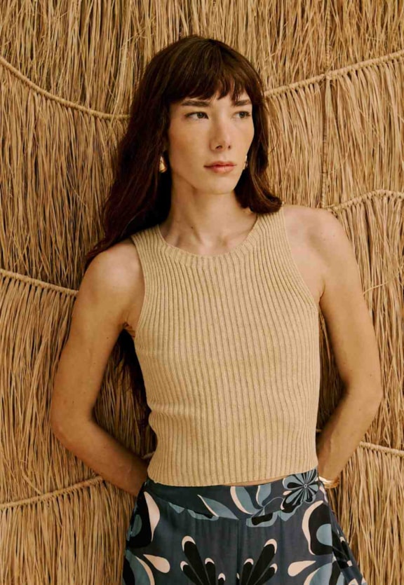 Blusa Tricot Básica Vista Frontal