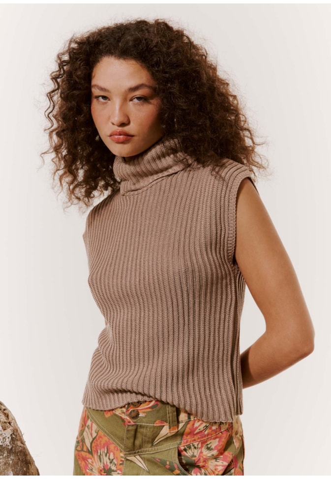 Blusa Tricot Canelada Gola Alta