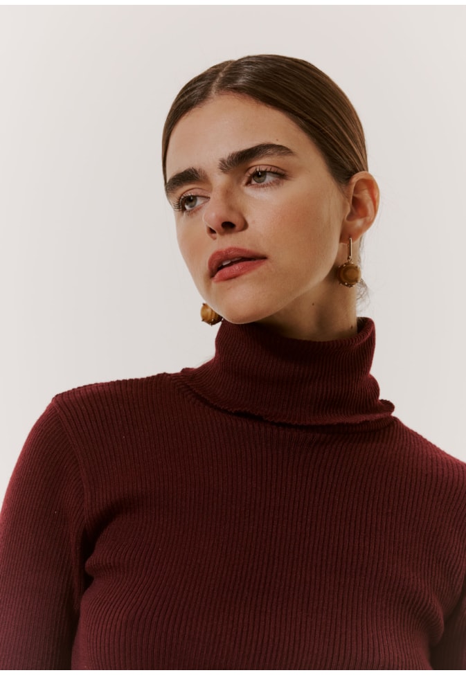 Blusa Tricot Gola Alta