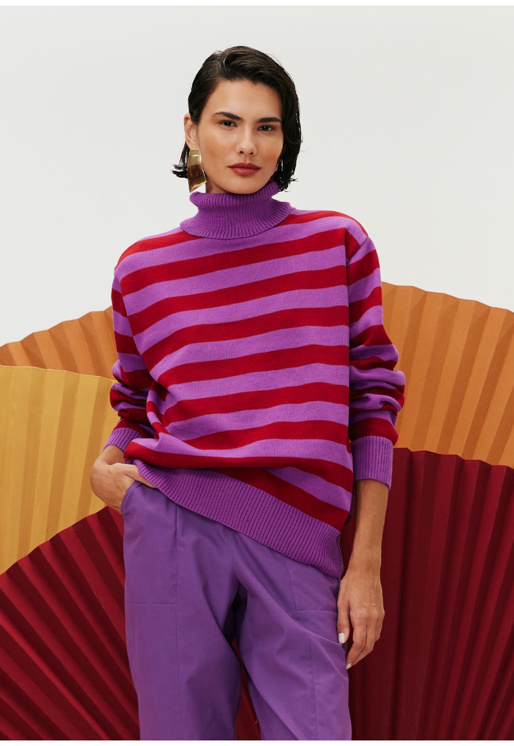 Blusa Tricot Gola Alta Listrada