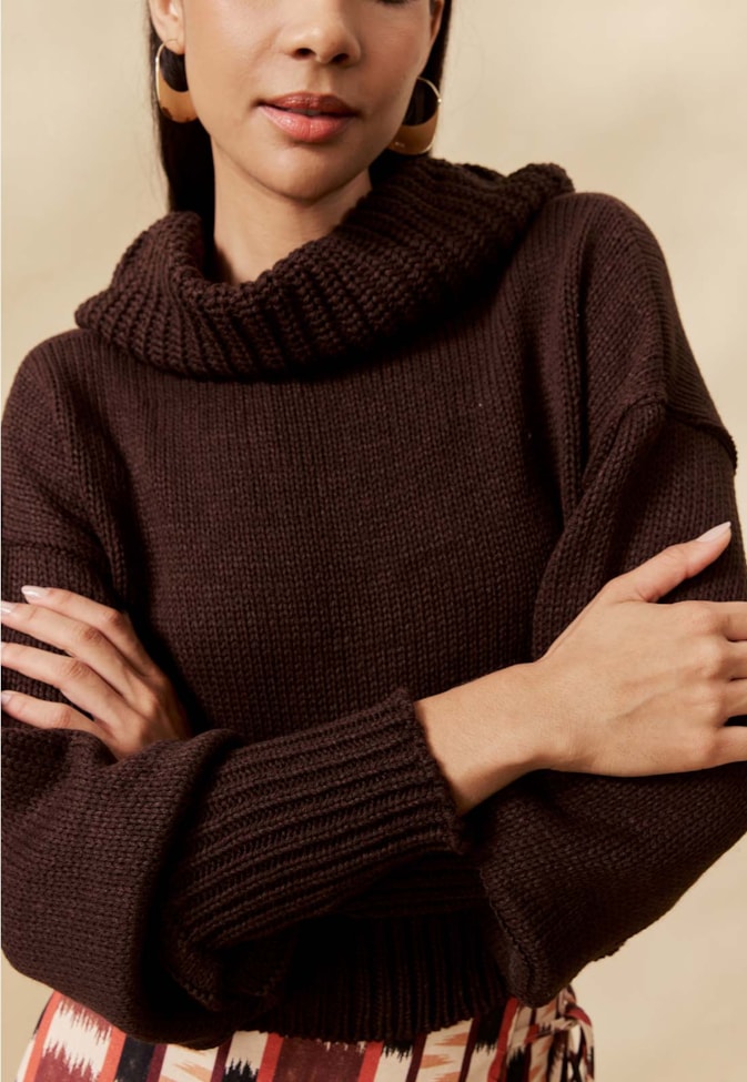 Blusa Tricot Manga Longa e Golão