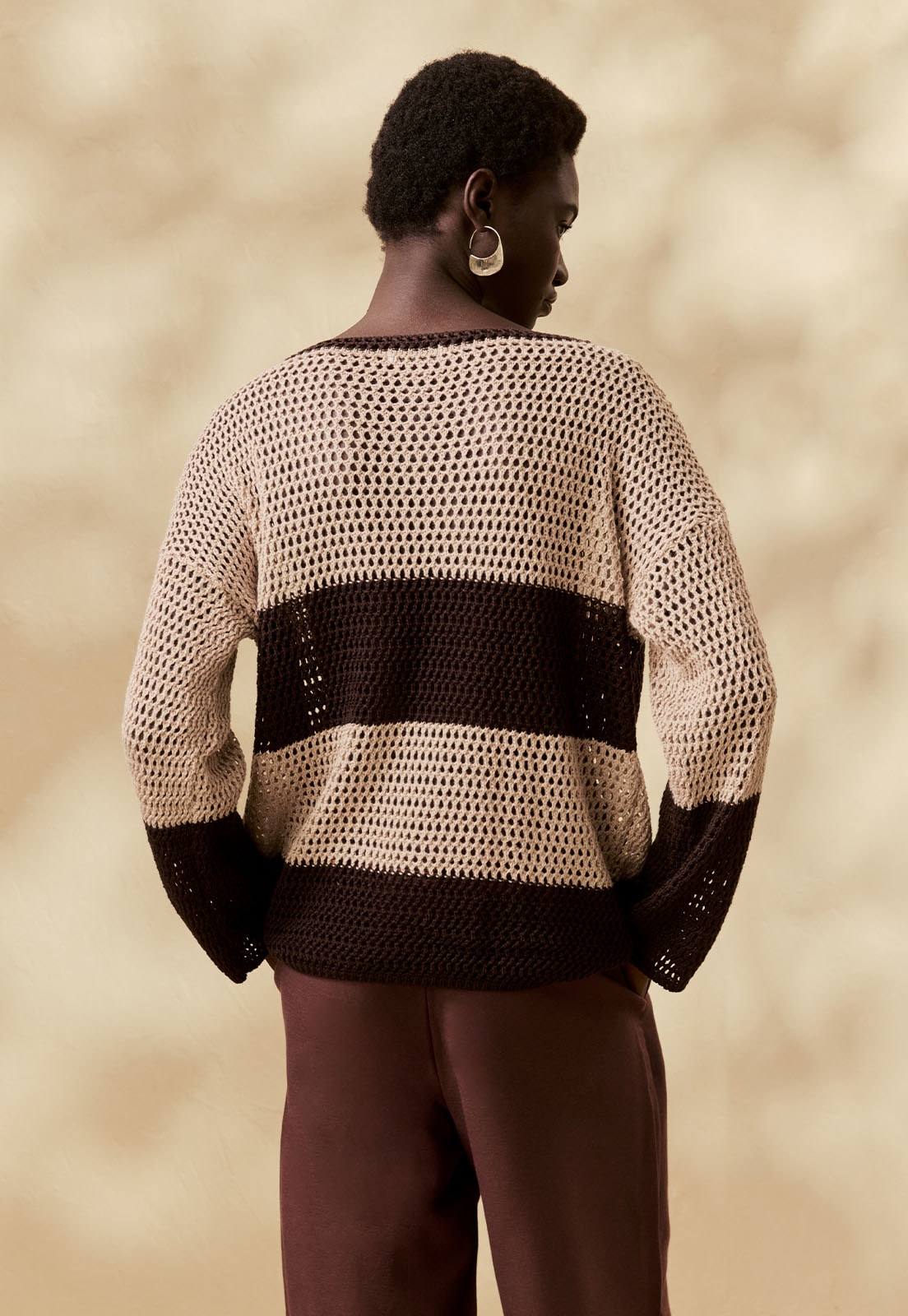 Blusa Tricot Telada Manga Longa Vista Traseira