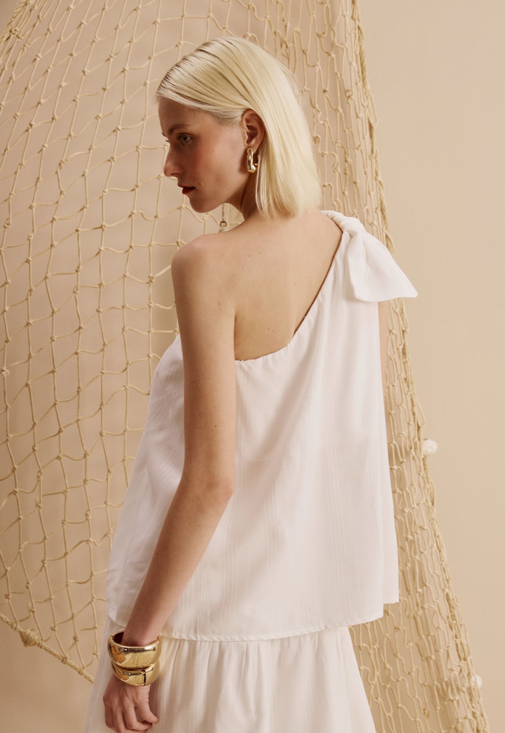 Blusa Um Ombro Só Amarração