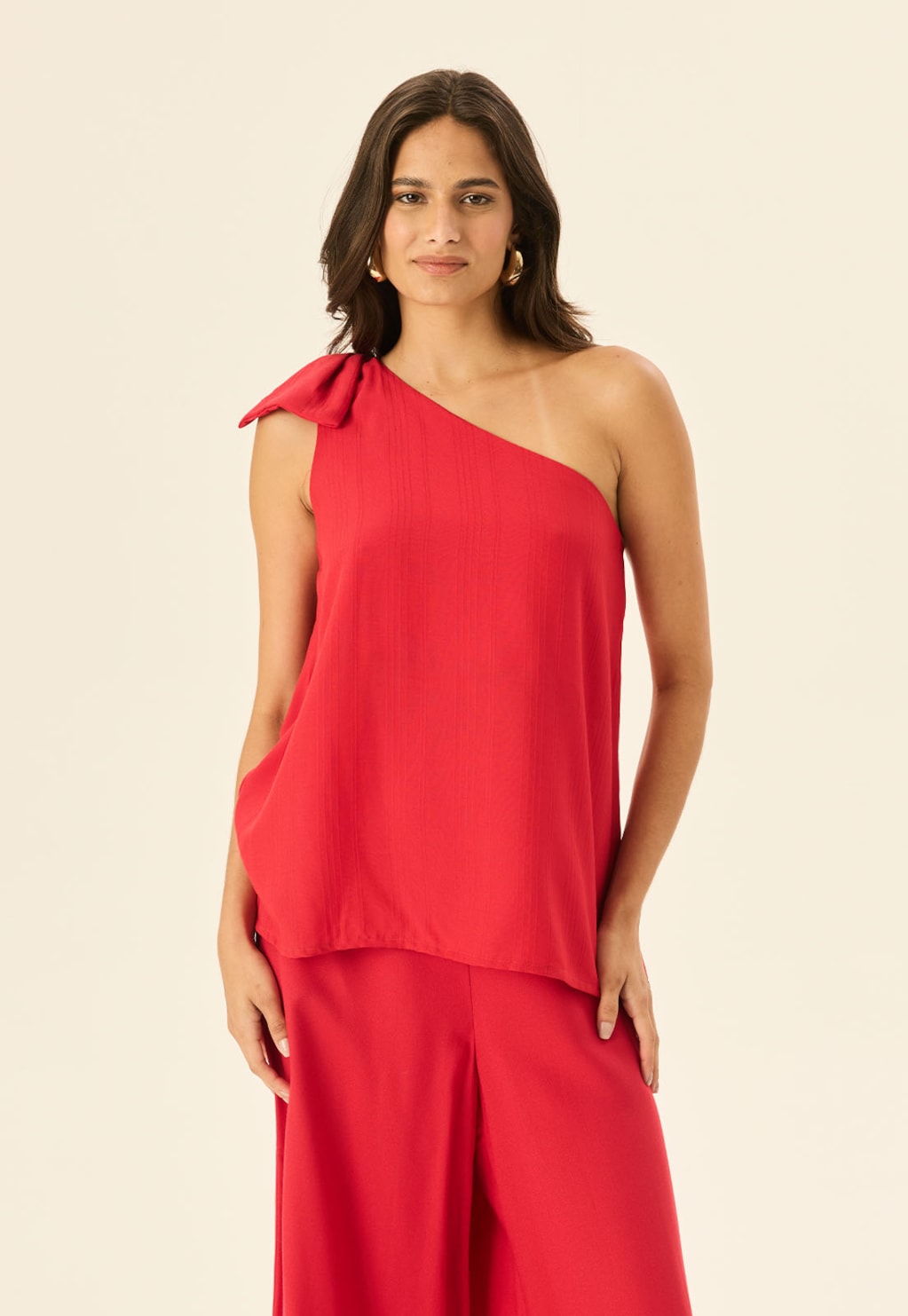 Blusa Um Ombro Só Amarração