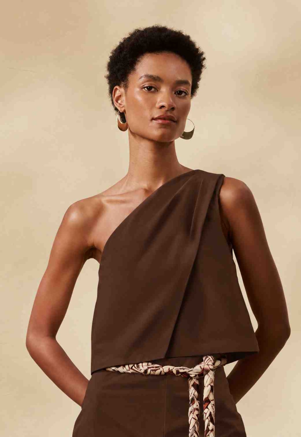 Blusa Um Ombro Só Detalhe Pregas