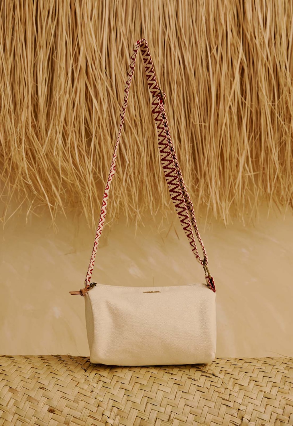 Bolsa Cilindro com Alça Cordão