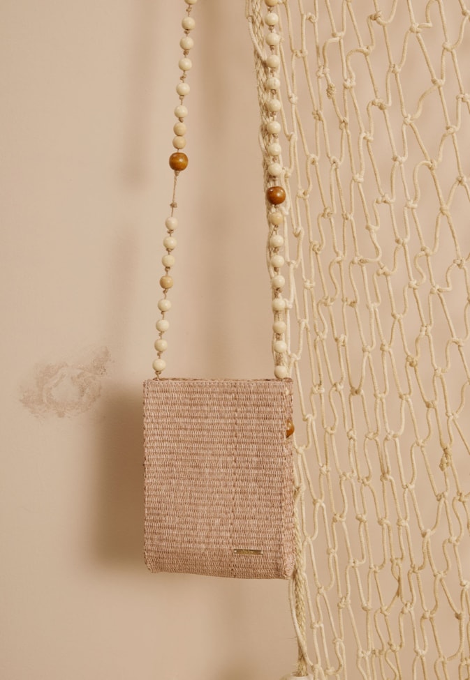 Bolsa Palha Alça Miçangas