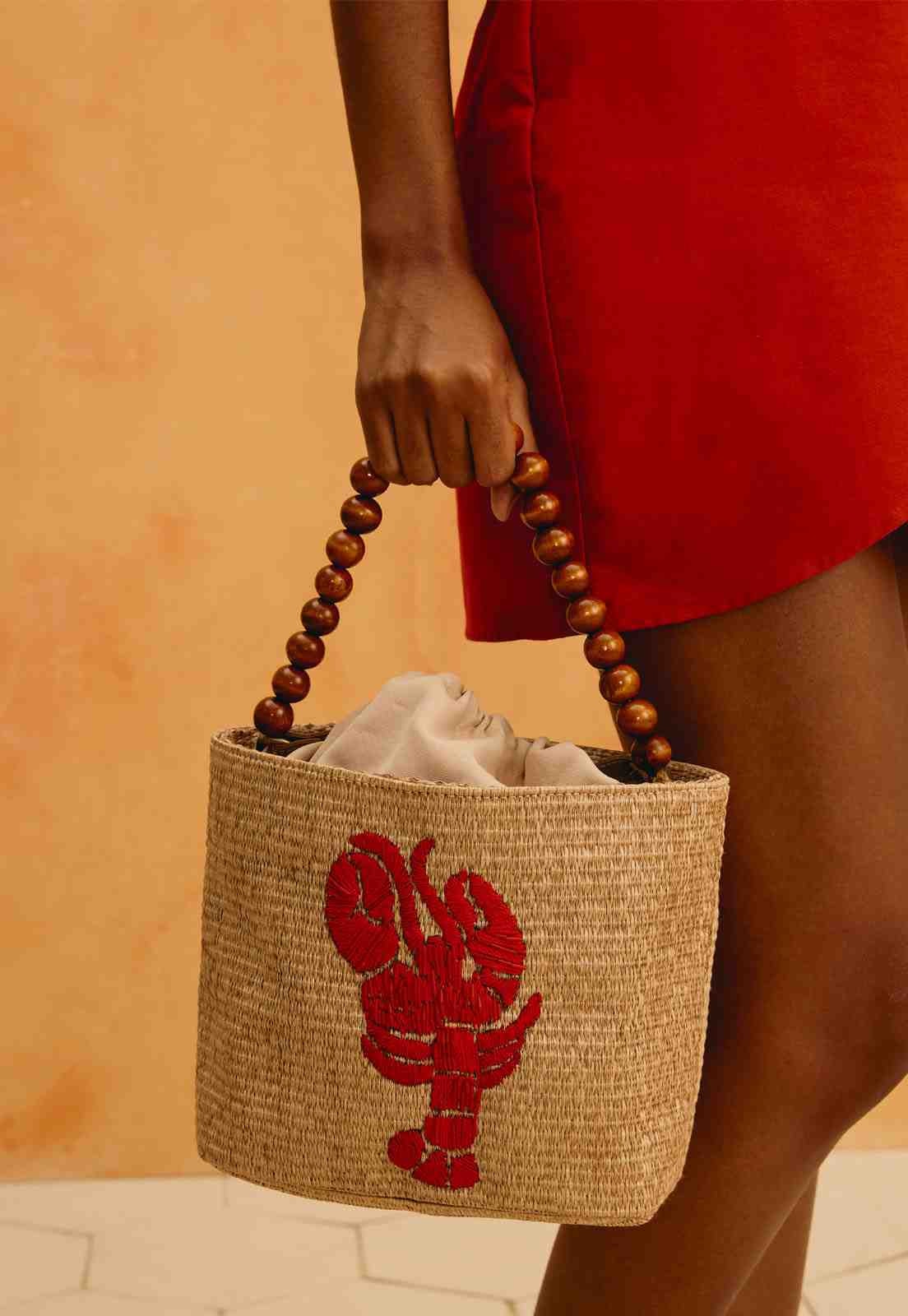 Bolsa Palha Bordado Lagosta Vista Traseira