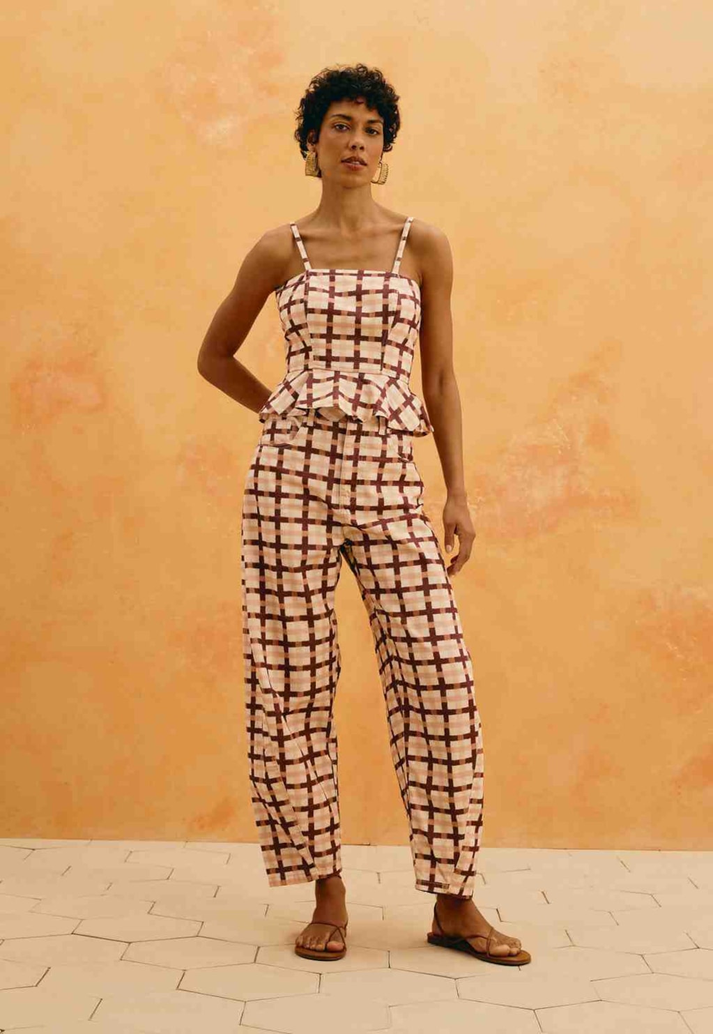 Calça Barrel Sarja Estampada Mitú