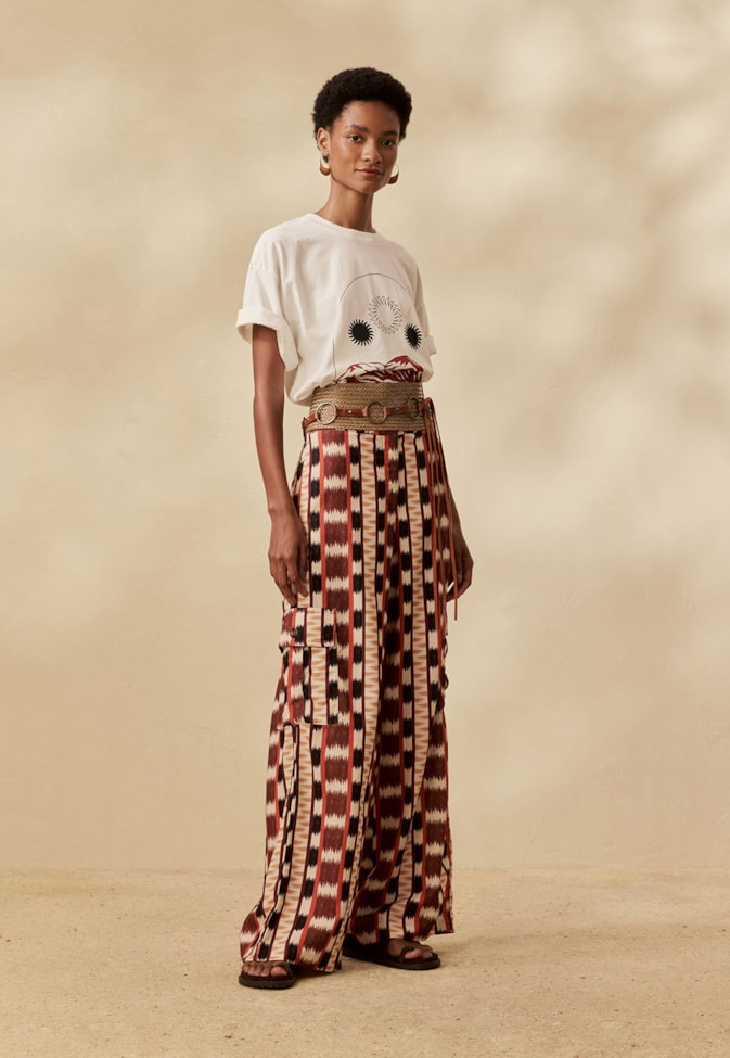 Calça Cargo Estampada Tapê