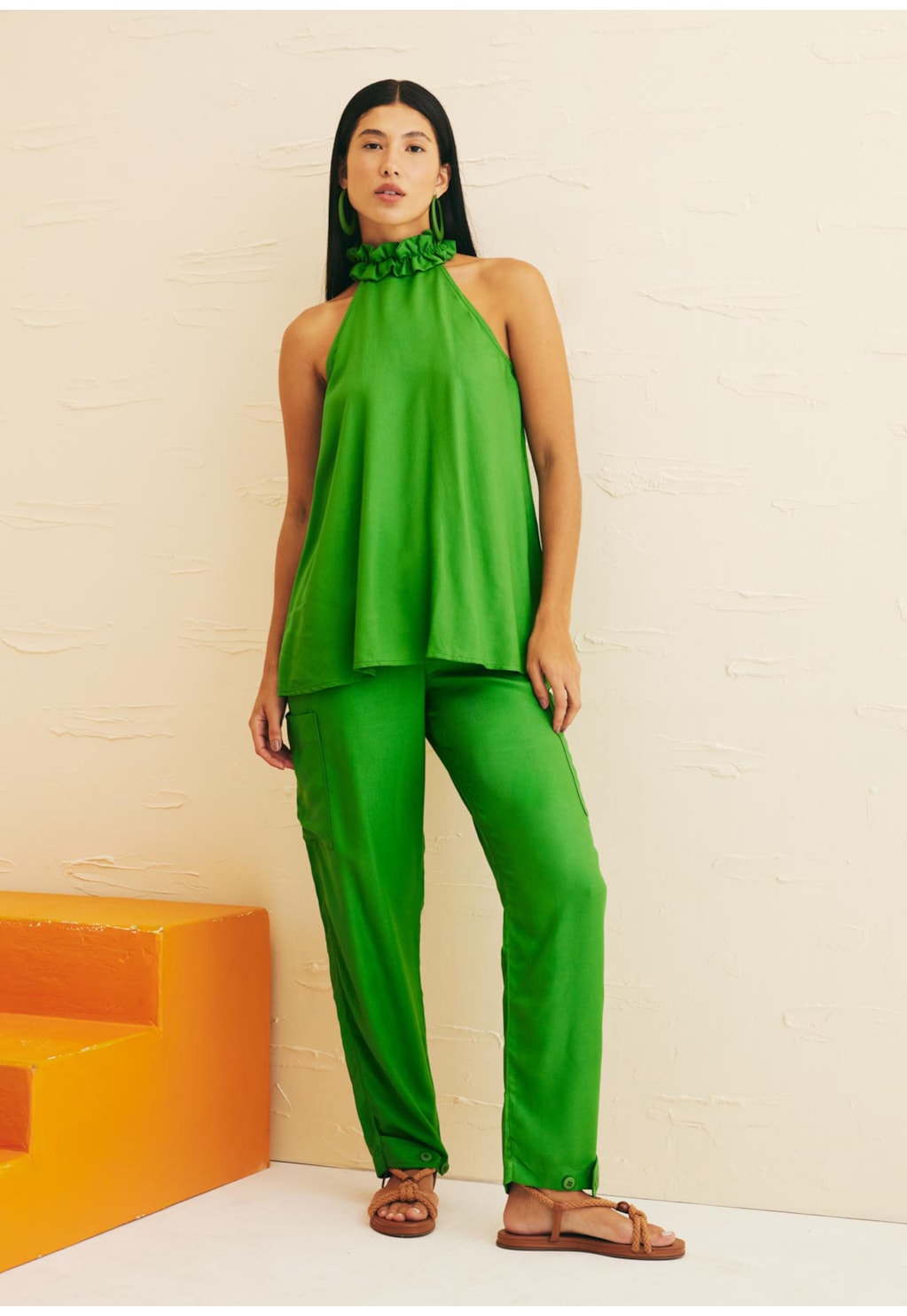 Calça Cenoura Aletas