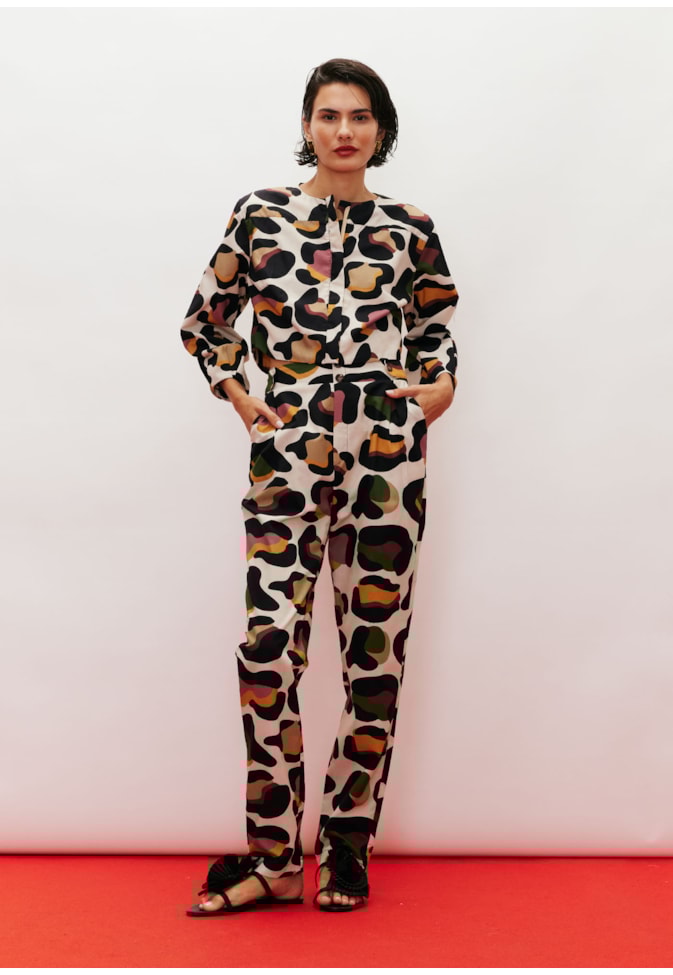 Calça Cenoura Aletas Estampada Kizumba