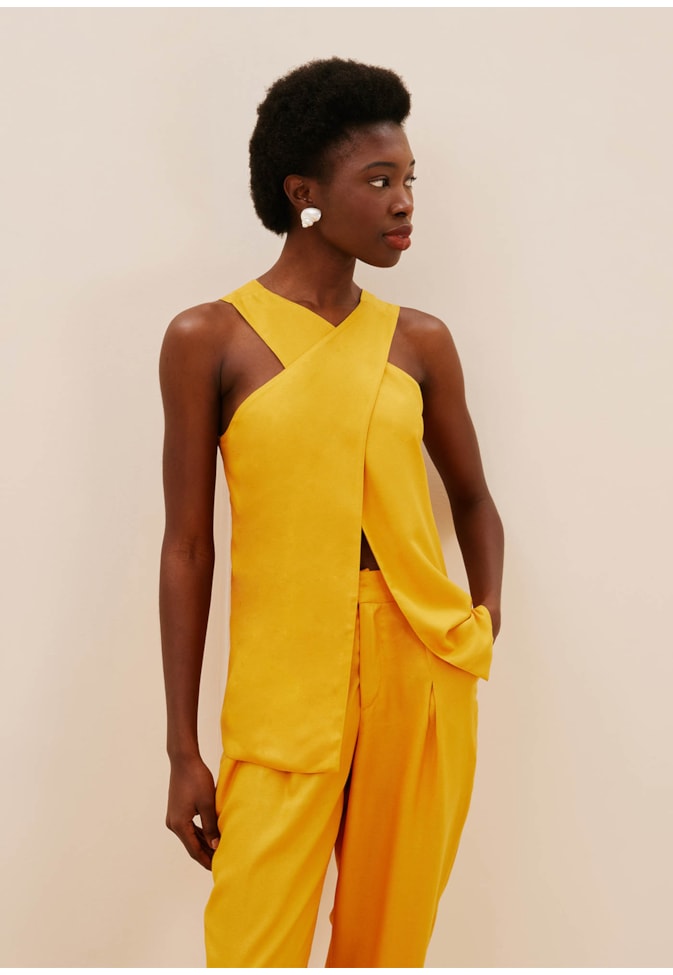 Calça Cenoura Bolso Frente