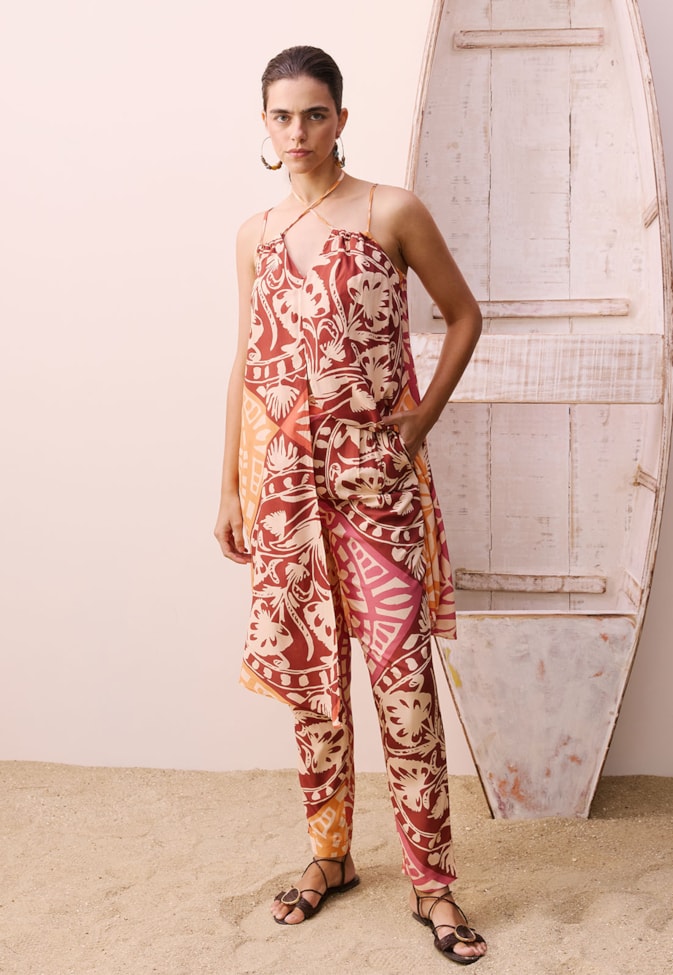 Calça Cenoura Estampada Tucupi