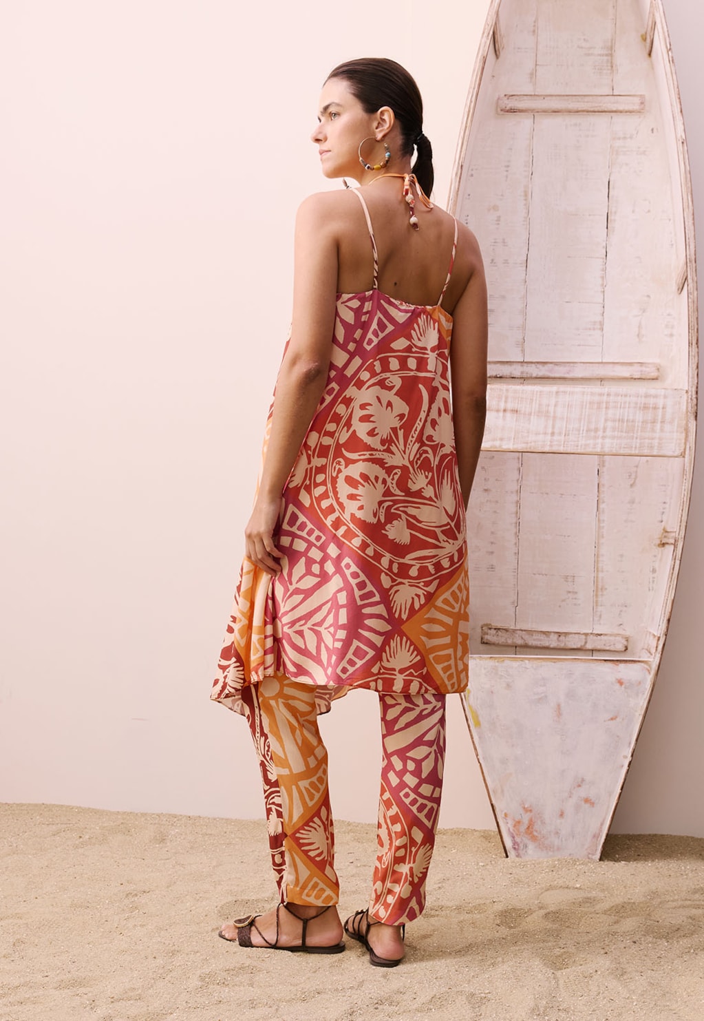 Calça Cenoura Estampada Tucupi