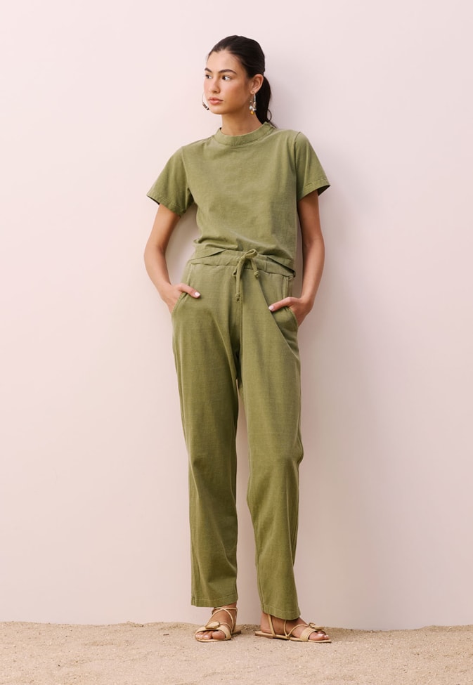 Calça Cenoura Estonada