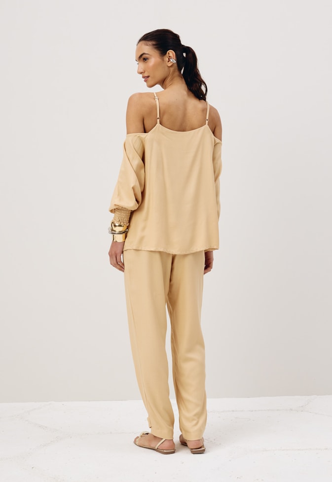 Calça Cenoura Martingale 