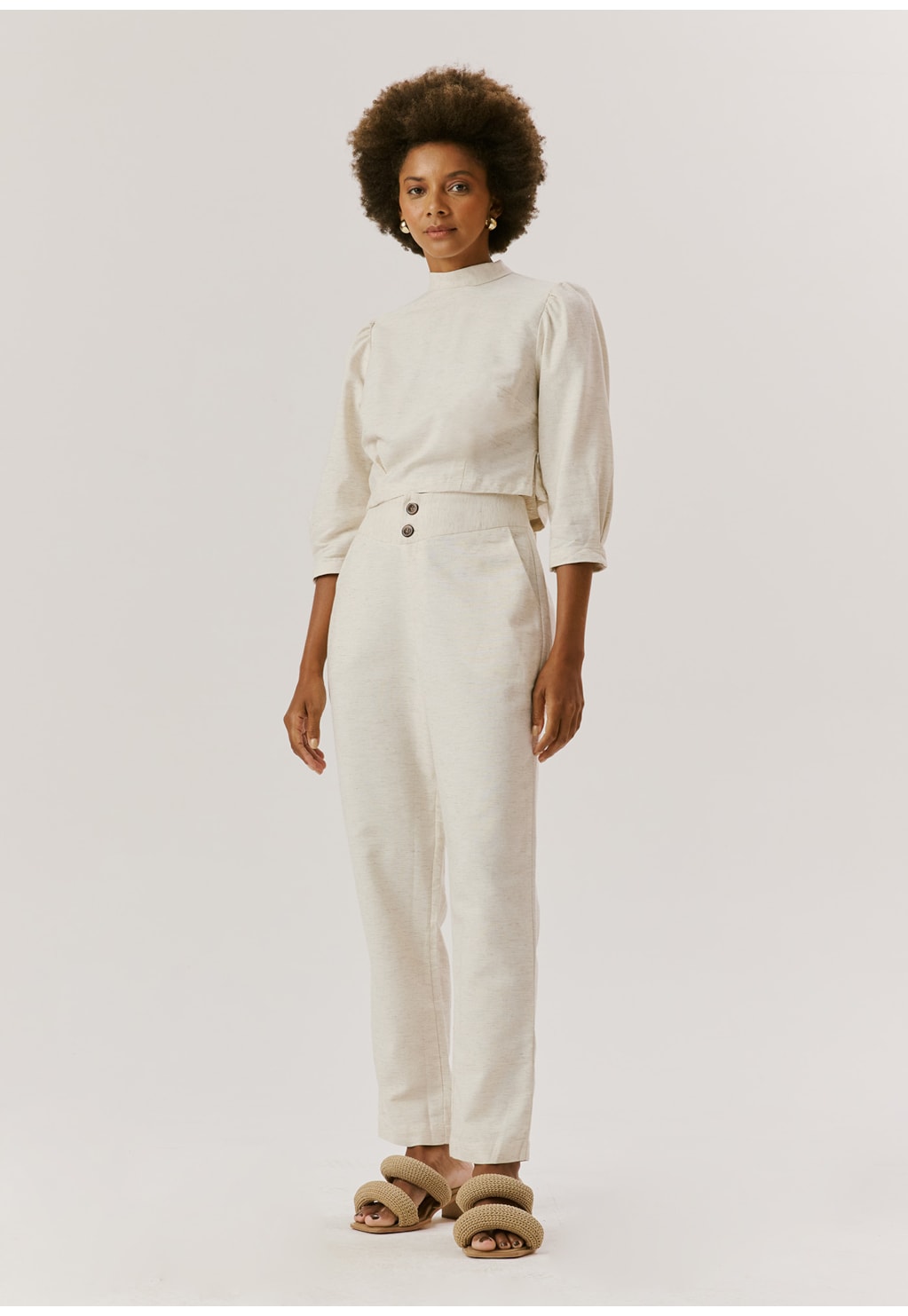 Calça Cenoura Pala Larga