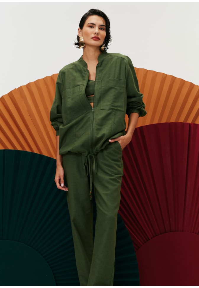 Calça Cenoura Pala Larga