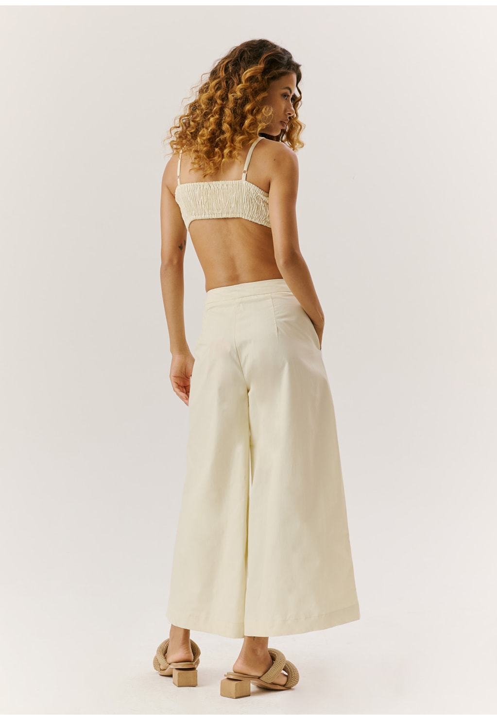 Calça Cropped Pantalona