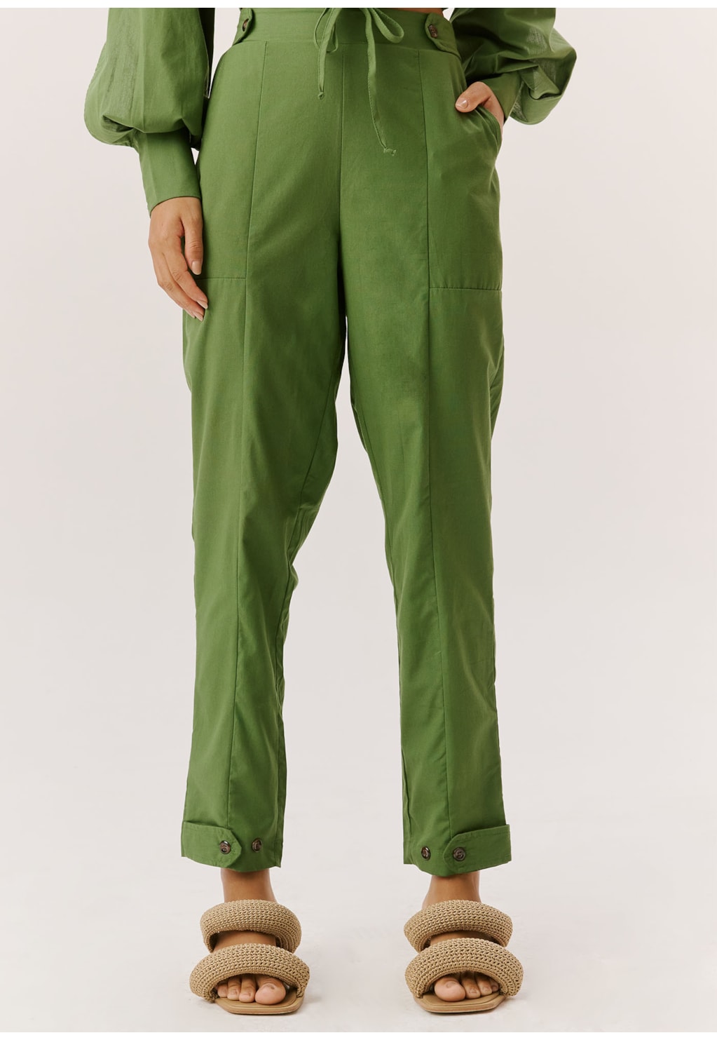 Calça Detalhe Aleta