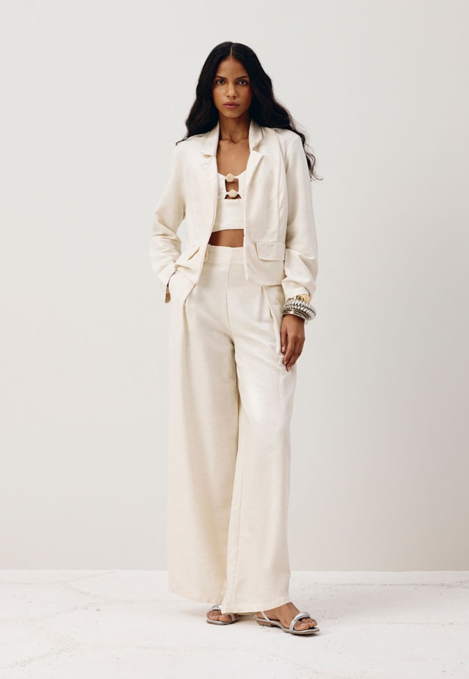 Calça Detalhe Aleta