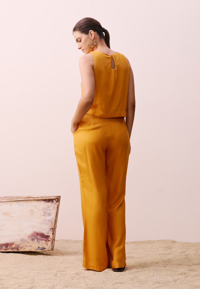 Calça Flare Alfaiataria