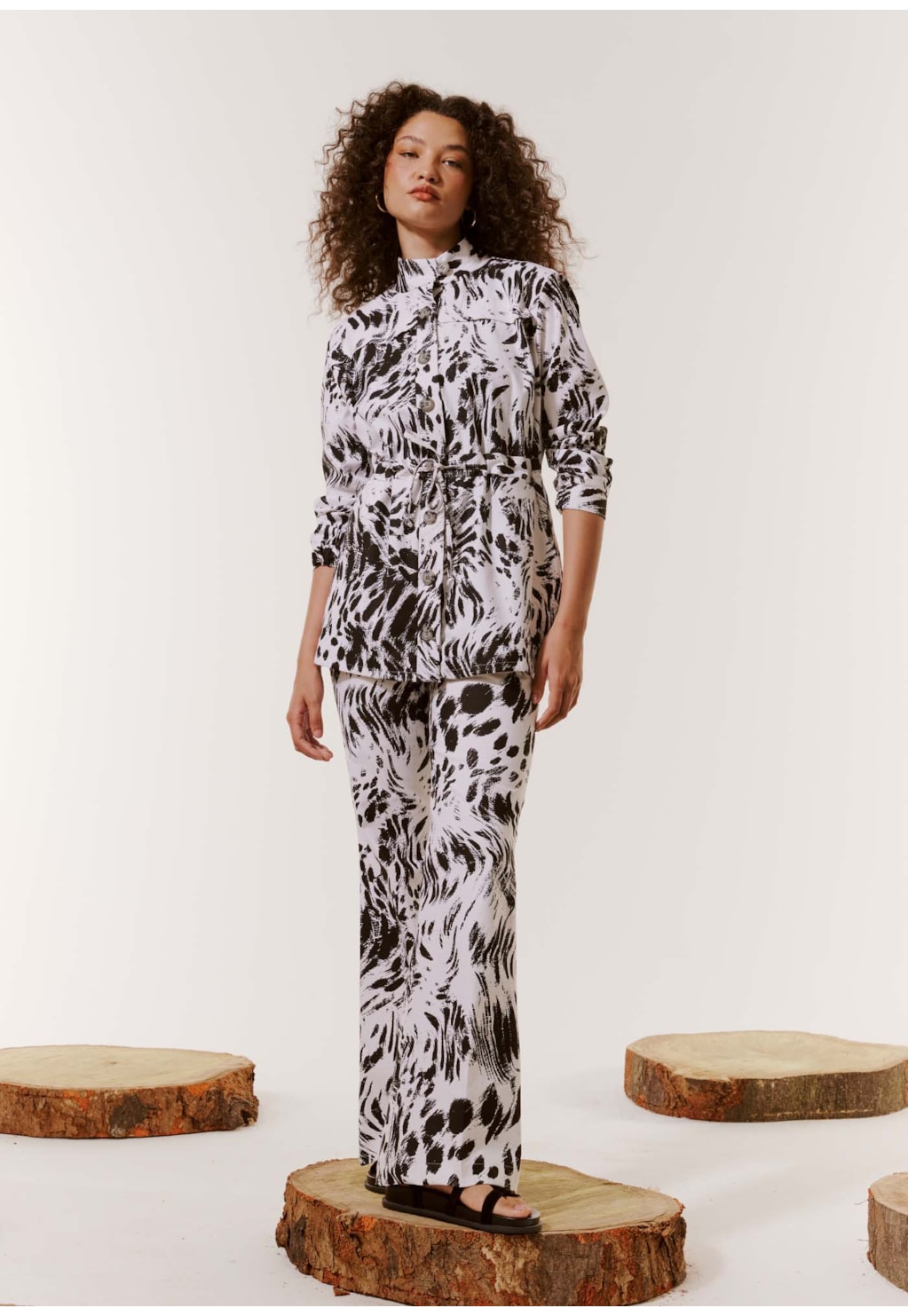 Calça Flare Estampada Leopardo