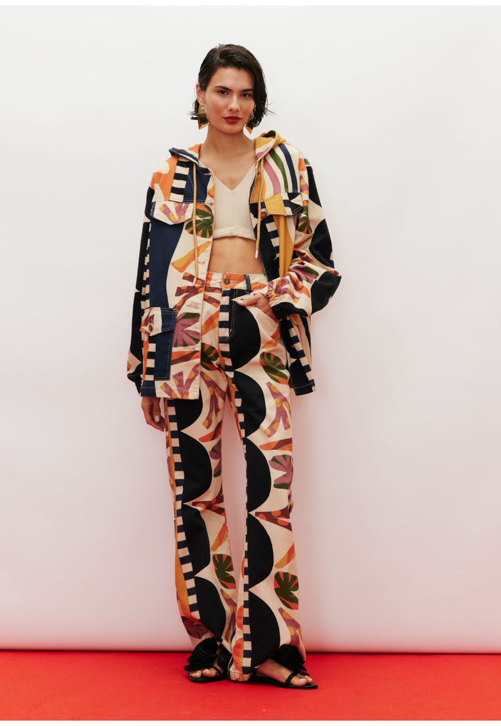 Calça Flare Sarja Estampada Samba