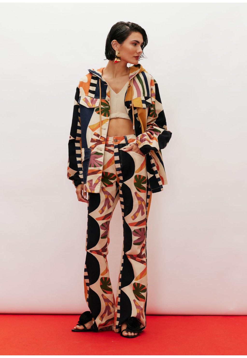 Calça Flare Sarja Estampada Samba