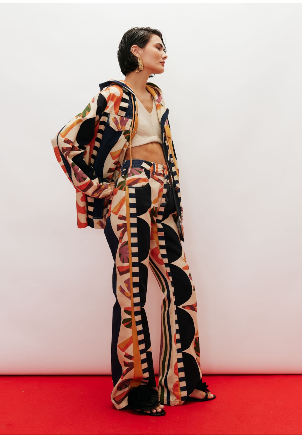 Calça Flare Sarja Estampada Samba