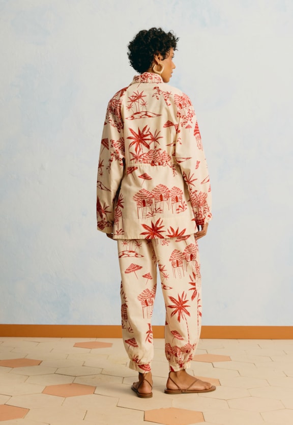 Calça Jogger Estampada Playa Blanca Vista Traseira