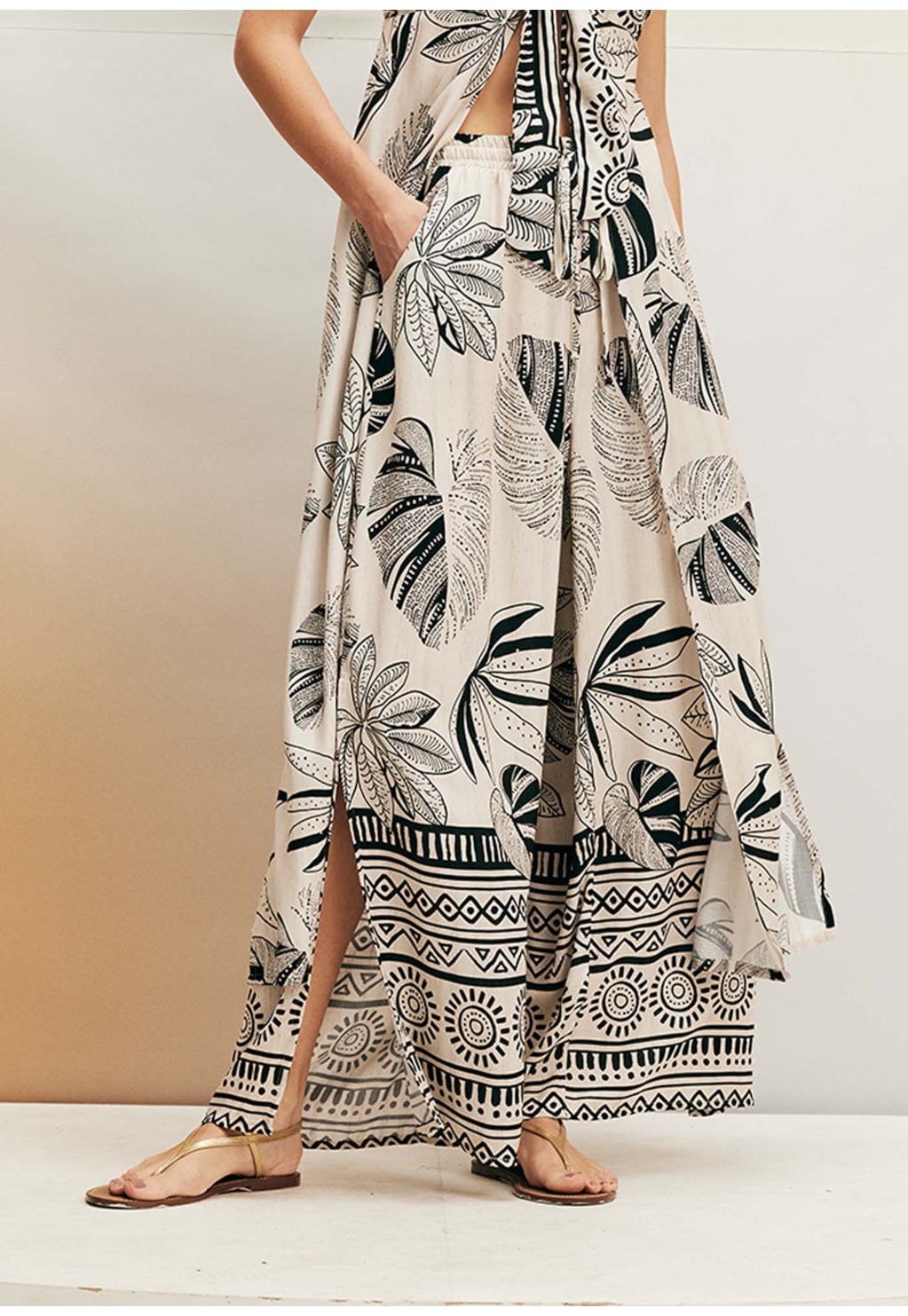 Calça Pantalona Amarração Frente