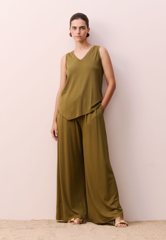 Calça Pantalona Cintura Alta Vista Frontal