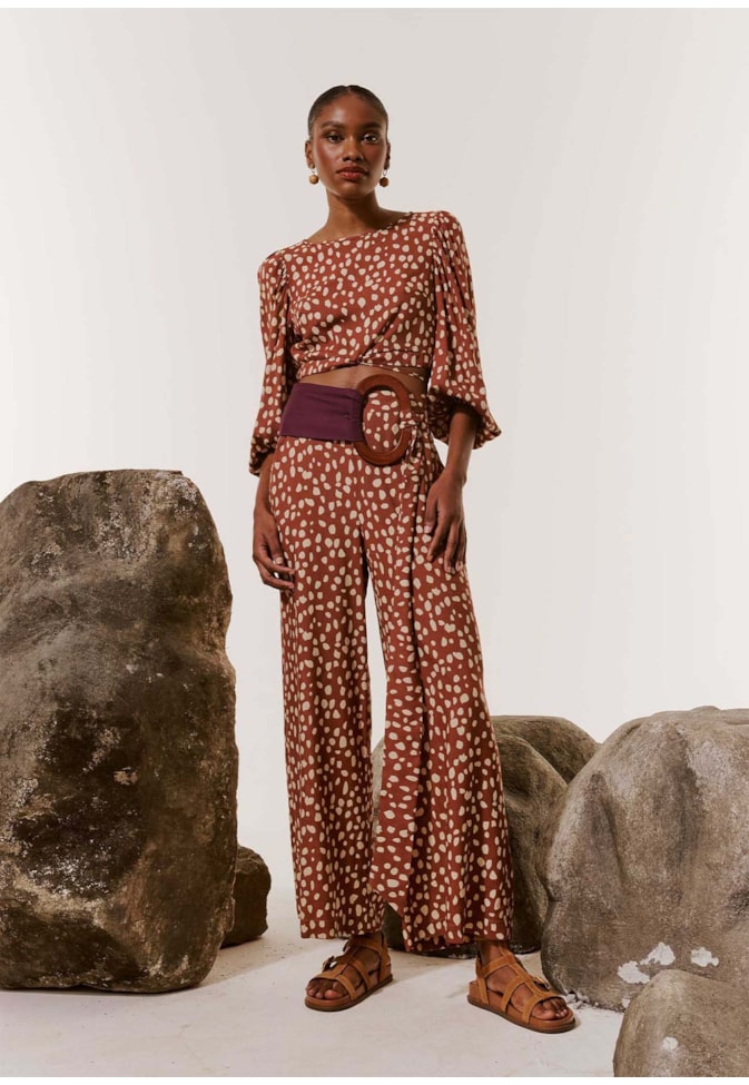 Calça Pantalona Clássica Estampada Pampa