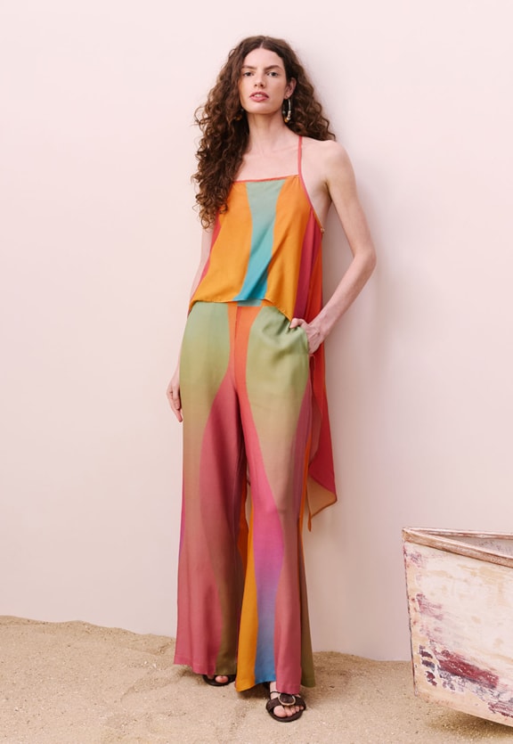 Calça Pantalona Com Fendas Vista Frontal