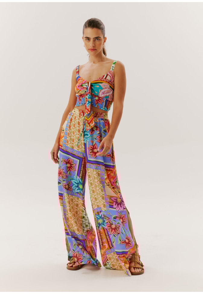 Calça Pantalona com Fendas Estampada Maya