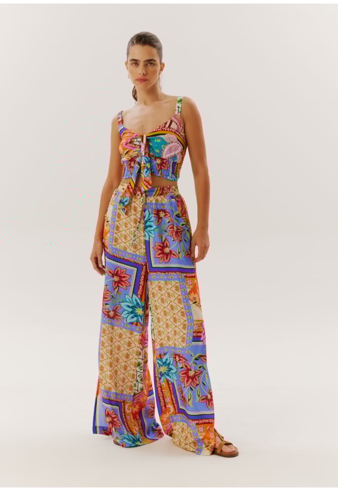 Calça Pantalona com Fendas Estampada Maya