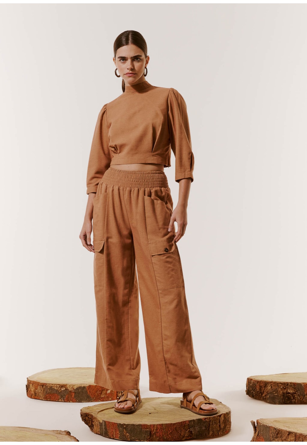 Calça Pantalona com Lastex