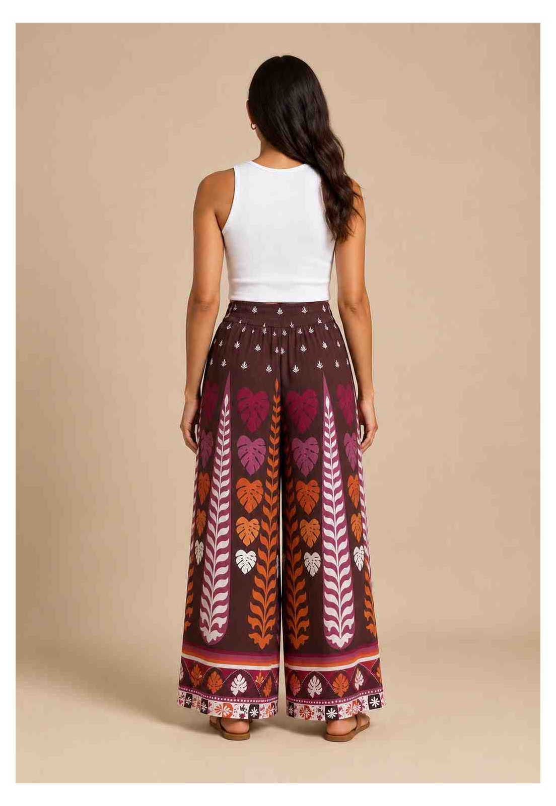 Calça Pantalona Com Pala Estampada Vista Traseira