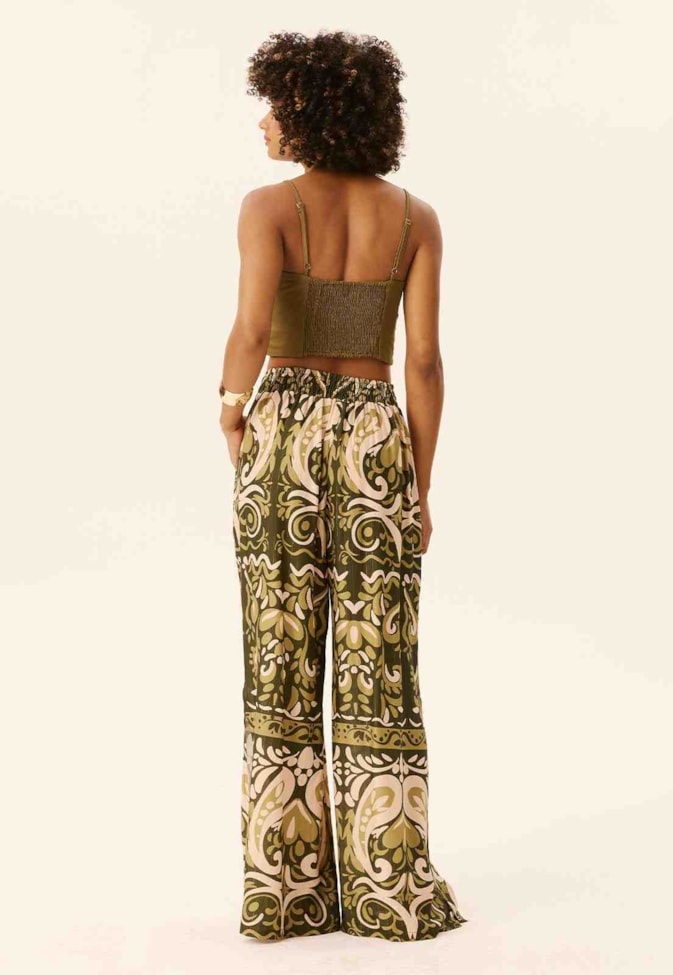 Calça Pantalona Com Pala Estampada