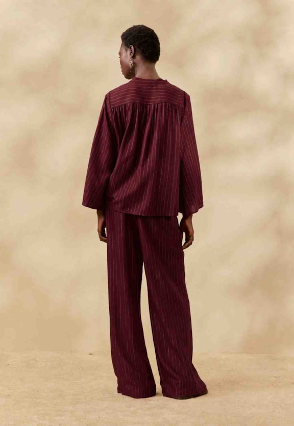 Calça Pantalona Cós Elastico Vista Traseira